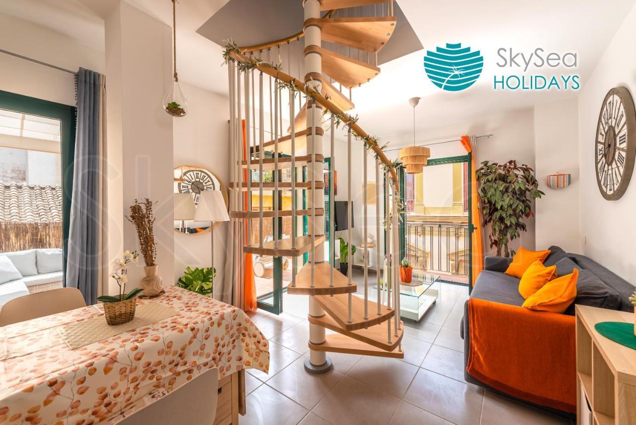 Skysea Holidays City Center Suites マラガ エクステリア 写真