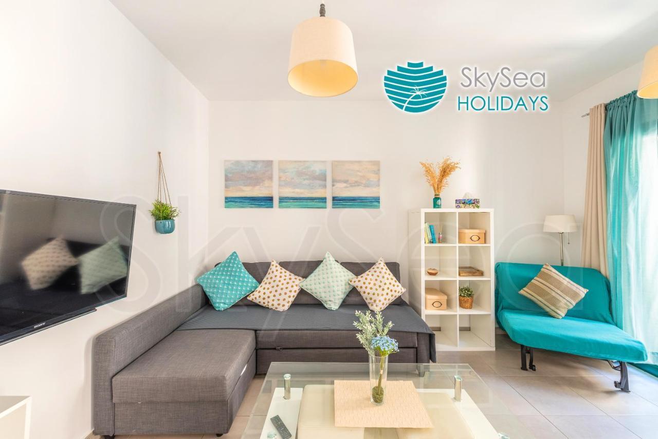 Skysea Holidays City Center Suites マラガ エクステリア 写真