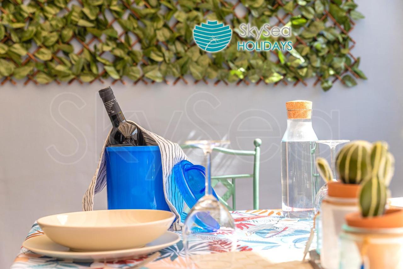 Skysea Holidays City Center Suites マラガ エクステリア 写真